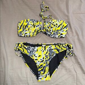Forever 21 Yellow and Black Bikini